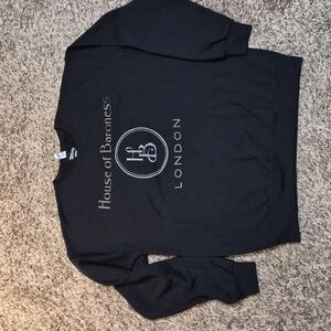 Disney House of Baroness Cruella Black Sweatshirt L